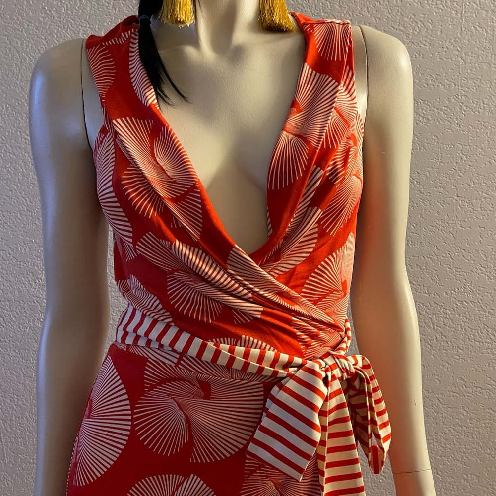 DVF - Picture 4 of 9